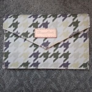 Dooney & Bourke Green Gray Houndstooth Envelope Wallet